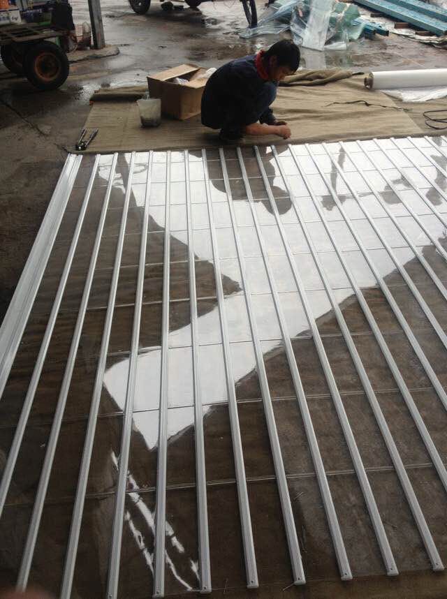 铝合金水晶卷帘门